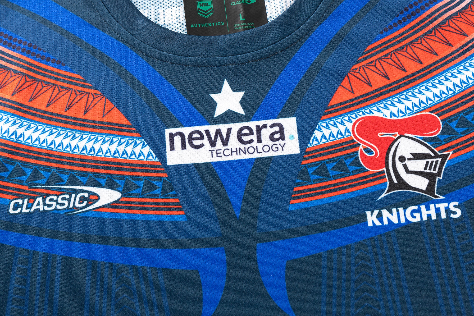 Newcastle Knights Mens 2026 Pro Warm Up Tee - Image 5