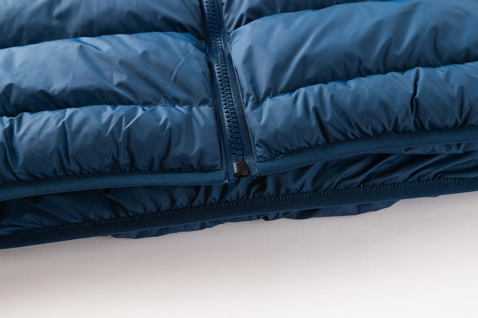 Newcastle Knights Mens 2026 Puffer Jacket - Image 6