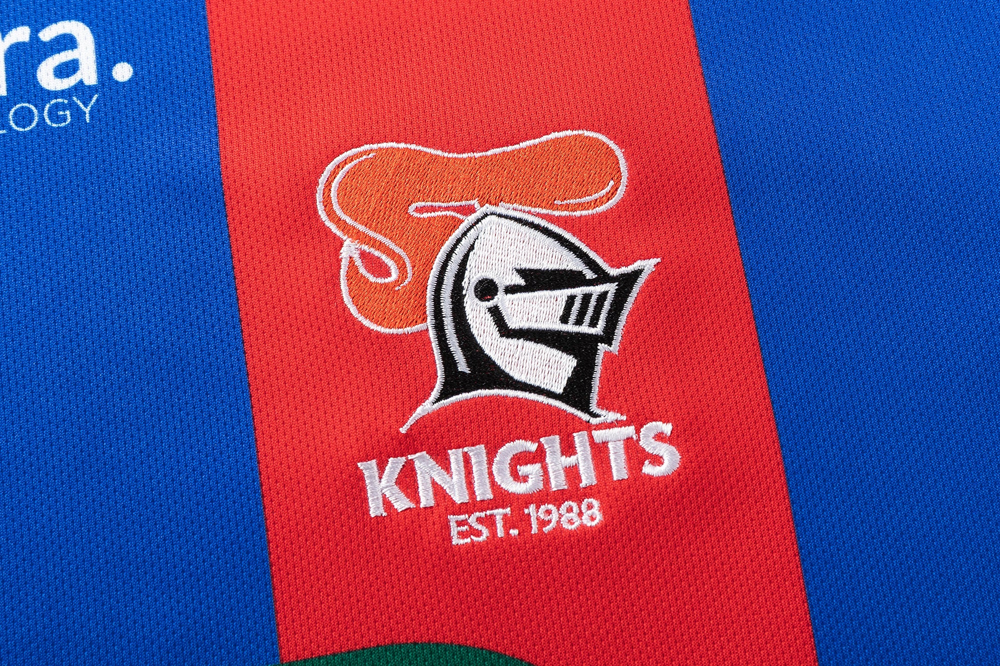 Newcastle Knights Mens 2026 Training Jersey - Image 5
