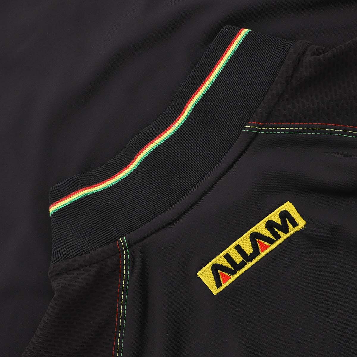 Penrith Panthers 2025 Mens Lesuire Tech Fleece Half Zip - Image 3